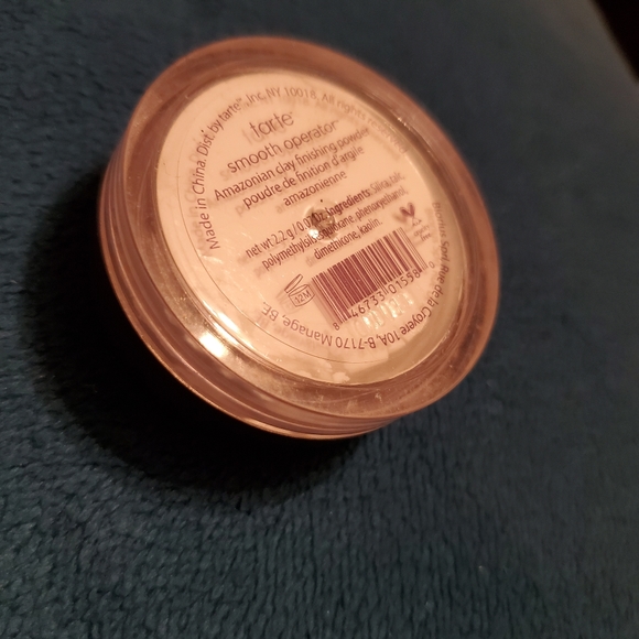 Tarte Finishing Powder - Picture 2 of 2